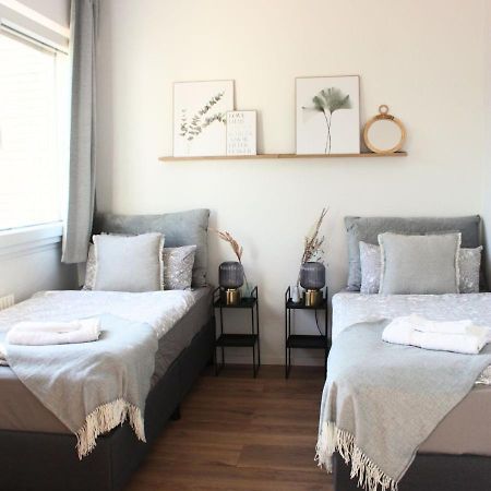 Apartment Mit Balkon - Netflix - Nahe Messe Duesseldorf Krefeld Luaran gambar