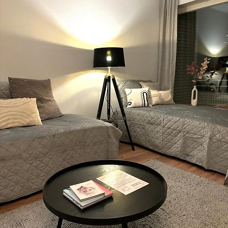 Apartment Mit Balkon - Netflix - Nahe Messe Duesseldorf Krefeld Luaran gambar