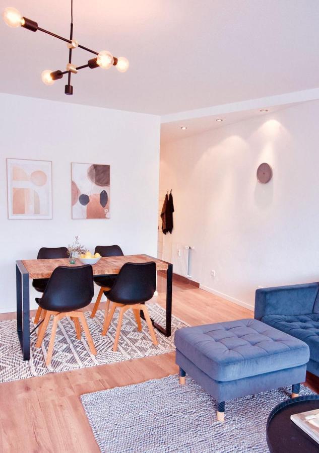 Apartment Mit Balkon - Netflix - Nahe Messe Duesseldorf Krefeld Luaran gambar