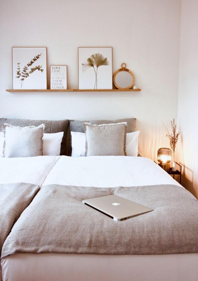 Apartment Mit Balkon - Netflix - Nahe Messe Duesseldorf Krefeld Luaran gambar