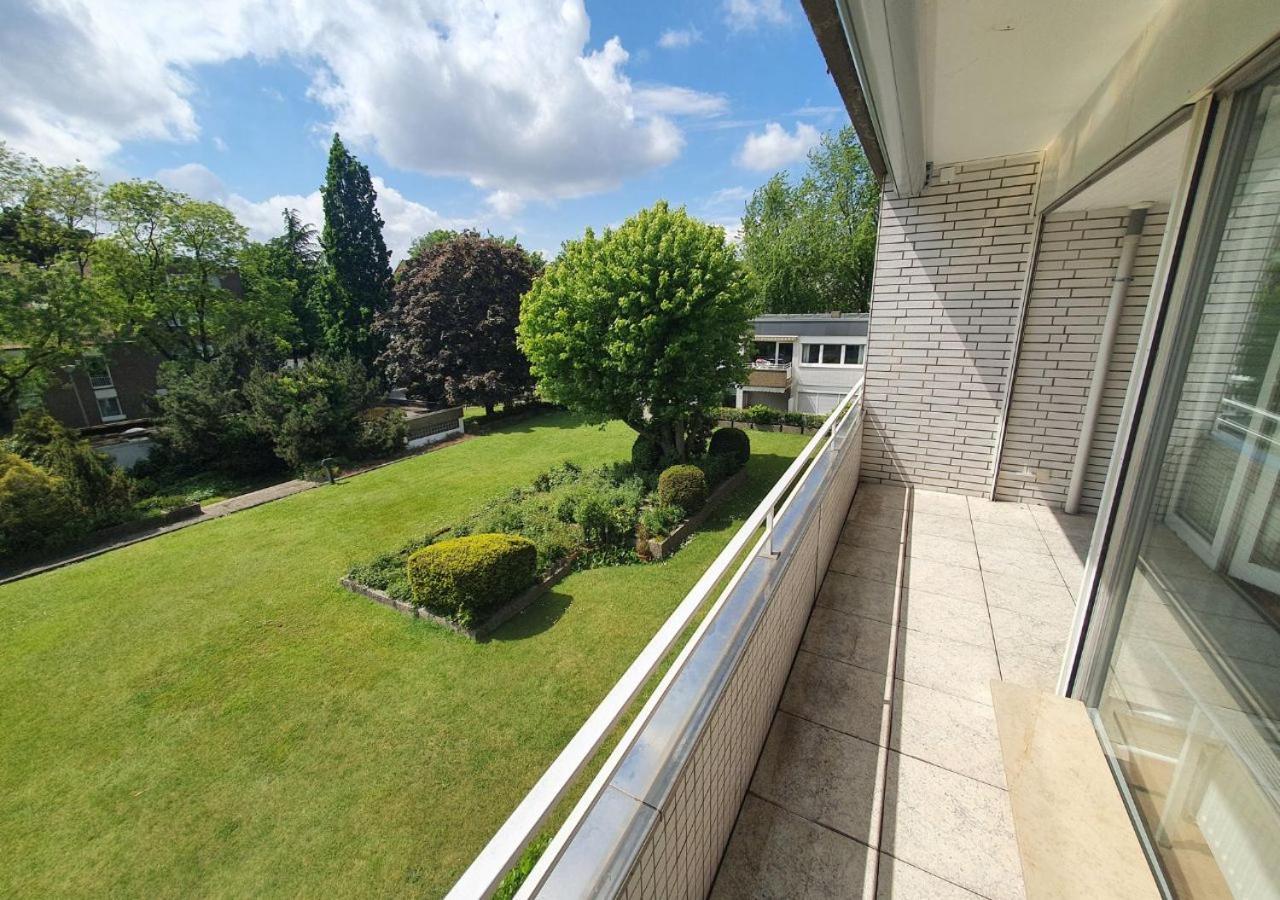 Apartment Mit Balkon - Netflix - Nahe Messe Duesseldorf Krefeld Luaran gambar